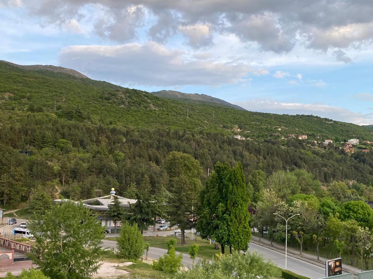 Manhattan Ohrid Buitenkant foto